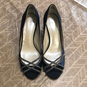 Caparros formal dress shoes size 11 in hood condition